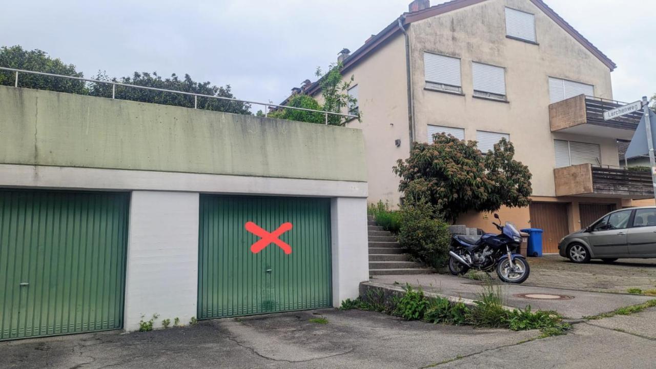 Reiheneckhaus Mit Garten Und Terasse Tettnang Exteriör bild