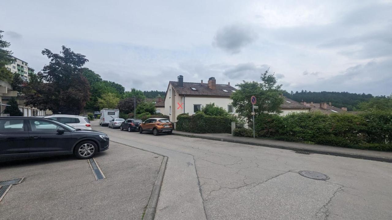 Reiheneckhaus Mit Garten Und Terasse Tettnang Exteriör bild